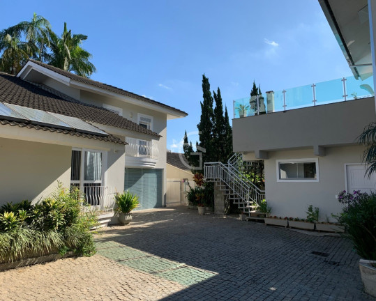 Imagem Casa com 3 Quartos à Venda, 420 m² em Anita Garibaldi - Joinville