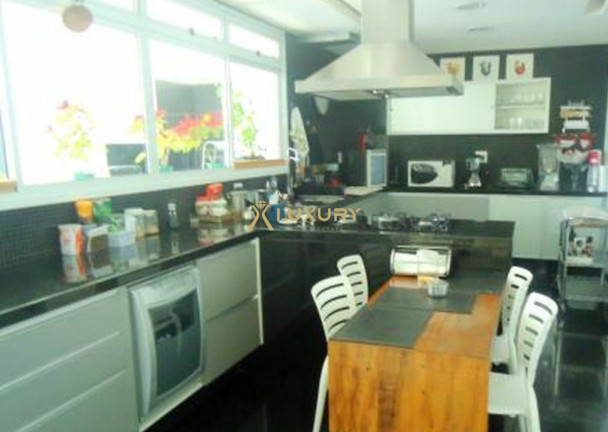 Imagem Imóvel com 4 Quartos à Venda, em Belvedere - Belo Horizonte Imagem Imóvel com 4 Quartos à Venda, em Belvedere - Belo Horizonte