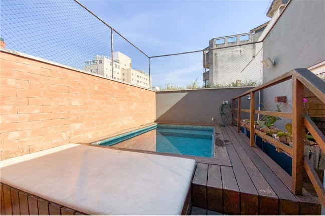 Imagem Imóvel com 3 Quartos à Venda, em Moema - São Paulo Imagem Imóvel com 3 Quartos à Venda, em Moema - São Paulo