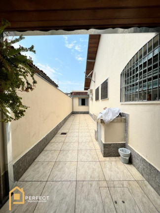Imagem Casa com 3 Quartos à Venda, 250 m² em Estrada Tremembe - Taubaté