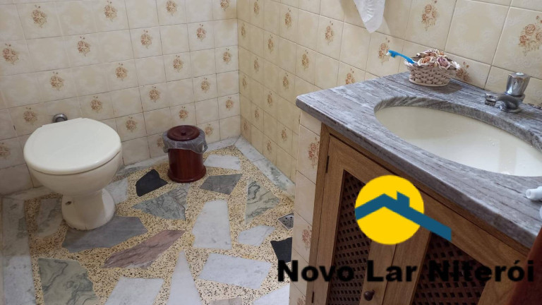 Imagem Casa com 5 Quartos à Venda, 214 m² em Centro - Niterói
