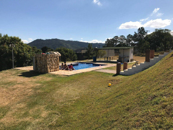 Chácara com 3 Quartos à Venda, 240 m² em Chácaras Fernão Dias - Atibaia