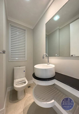 Imagem Apartamento com 3 Quartos à Venda, 138 m² em Centro - Balneário Camboriú Imagem Apartamento com 3 Quartos à Venda, 138 m² em Centro - Balneário Camboriú