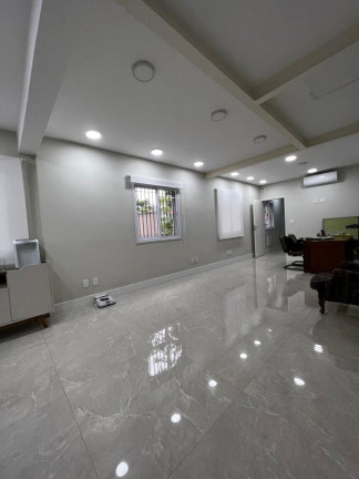 Imagem Casa com 5 Quartos à Venda, 180 m² em Vila Cordeiro - São Paulo Imagem Casa com 5 Quartos à Venda, 180 m² em Vila Cordeiro - São Paulo