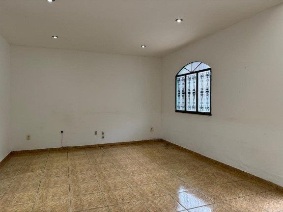 Imagem Casa com 3 Quartos à Venda, 160 m² em Campo Grande - Rio De Janeiro