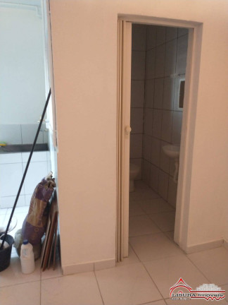 Imagem Casa com 4 Quartos à Venda, 133 m² em Parque Santo Antônio - Jacareí Imagem Casa com 4 Quartos à Venda, 133 m² em Parque Santo Antônio - Jacareí