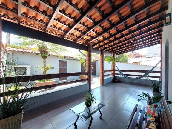 Imagem Sobrado com 4 Quartos à Venda, 334 m² em Vila Natal - Mogi Das Cruzes