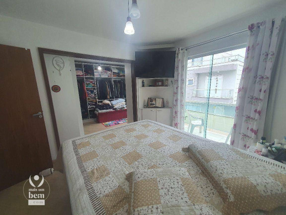 Imagem Sobrado com 3 Quartos à Venda, 142 m² em Hauer - Curitiba Imagem Sobrado com 3 Quartos à Venda, 142 m² em Hauer - Curitiba