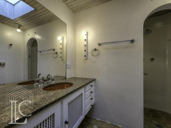 Imagem Casa com 5 Quartos para Alugar, 900 m² em Morumbi - São Paulo Imagem Casa com 5 Quartos para Alugar, 900 m² em Morumbi - São Paulo