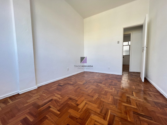 Imagem Imóvel com 2 Quartos à Venda, 65 m² em Maracanã - Rio De Janeiro Imagem Imóvel com 2 Quartos à Venda, 65 m² em Maracanã - Rio De Janeiro