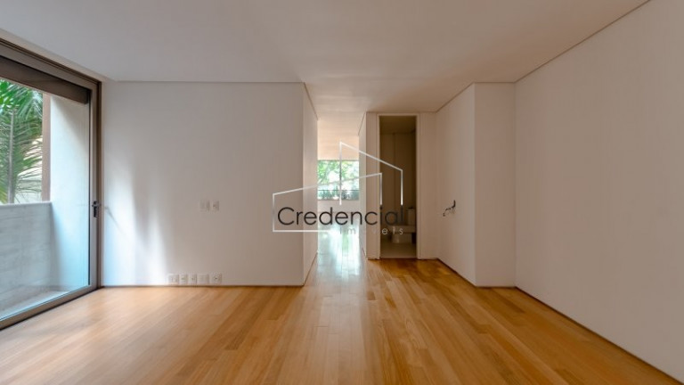 Imagem Apartamento com 3 Quartos à Venda, 315 m² em Cabral - Curitiba