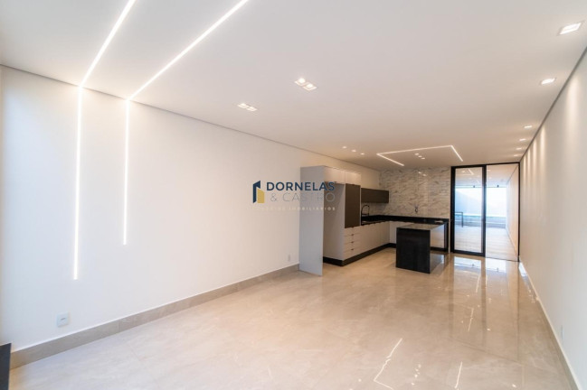 Imagem Casa com 4 Quartos à Venda, 400 m² em Setor Habitacional Arniqueira (águas Claras) - Brasília Imagem Casa com 4 Quartos à Venda, 400 m² em Setor Habitacional Arniqueira (águas Claras) - Brasília