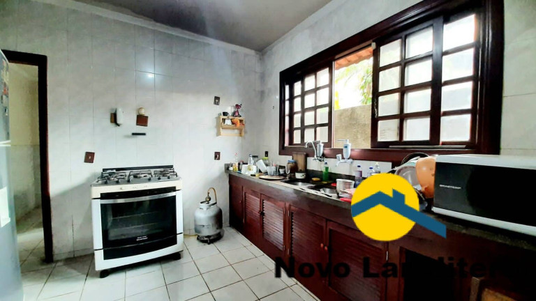 Imagem Casa com 5 Quartos à Venda, 437 m² em Camboinhas - Niterói Imagem Casa com 5 Quartos à Venda, 437 m² em Camboinhas - Niterói