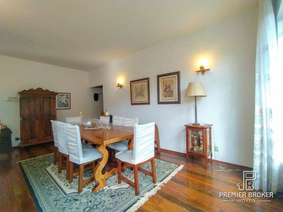 Imagem Casa com 4 Quartos à Venda, 330 m² em Albuquerque - Teresópolis Imagem Casa com 4 Quartos à Venda, 330 m² em Albuquerque - Teresópolis