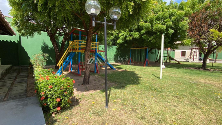Imagem Casa com 4 Quartos à Venda, 185 m² em Cidade Dos Funcionários - Fortaleza Imagem Casa com 4 Quartos à Venda, 185 m² em Cidade Dos Funcionários - Fortaleza