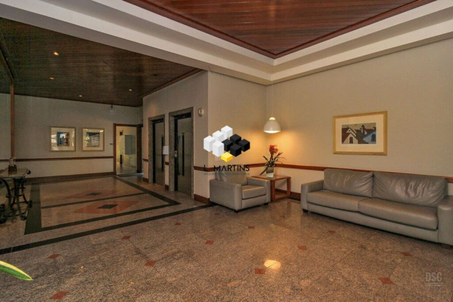 Imagem Apartamento com 3 Quartos à Venda, 120 m² em Moinhos De Vento - Porto Alegre Imagem Apartamento com 3 Quartos à Venda, 120 m² em Moinhos De Vento - Porto Alegre