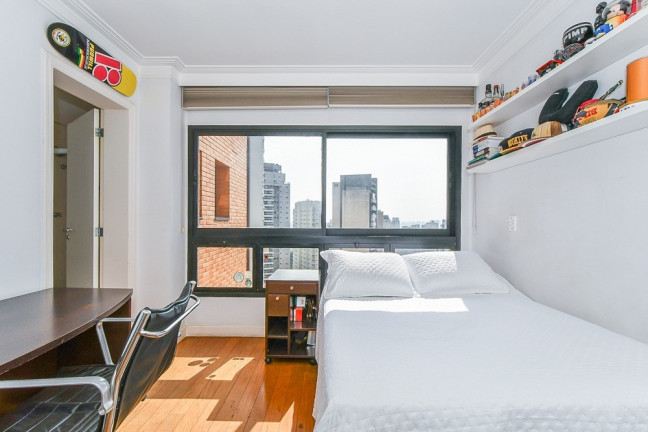 Imagem Imóvel com 3 Quartos à Venda, 247 m² em Vila Suzana - São Paulo Imagem Imóvel com 3 Quartos à Venda, 247 m² em Vila Suzana - São Paulo