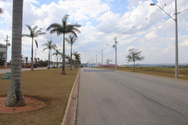 Imagem Terreno à Venda, 25.000 m² em Loteamento Multivias - Jundiaí Imagem Terreno à Venda, 25.000 m² em Loteamento Multivias - Jundiaí