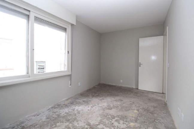 Imagem Imóvel com 3 Quartos à Venda, 126 m² em Petrópolis - Porto Alegre Imagem Imóvel com 3 Quartos à Venda, 126 m² em Petrópolis - Porto Alegre