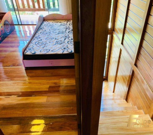 Imagem Imóvel com 8 Quartos à Venda, 400 m² em Buenos Aires - Guarapari