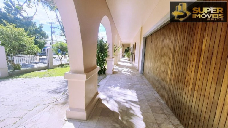 Imagem Casa com 5 Quartos à Venda, 2.200 m² em Centro - Pelotas