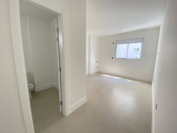 Imagem Apartamento com 3 Quartos à Venda, 125 m² em Centro - Balneário Camboriú Imagem Apartamento com 3 Quartos à Venda, 125 m² em Centro - Balneário Camboriú