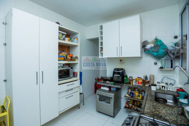 Imagem Casa com 2 Quartos à Venda, 154 m² Imagem Casa com 2 Quartos à Venda, 154 m²