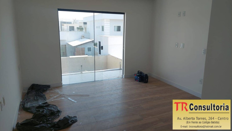 Imagem Casa com 4 Quartos à Venda, 420 m² em Campos Dos Goytacazes