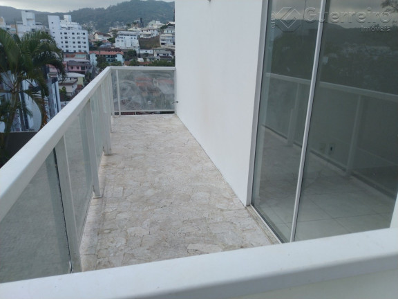 Imagem Edifício Residencial com 11 Quartos à Venda, 1.040 m² em Carvoeira - Florianópolis Imagem Edifício Residencial com 11 Quartos à Venda, 1.040 m² em Carvoeira - Florianópolis