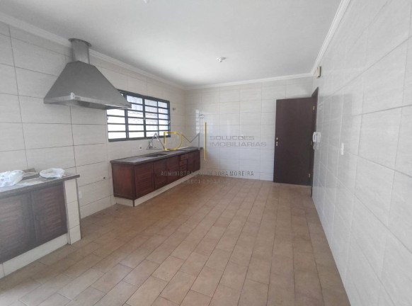 Imagem Casa com 4 Quartos à Venda, 400 m² em Vila Pinheiro Machado - Botucatu Imagem Casa com 4 Quartos à Venda, 400 m² em Vila Pinheiro Machado - Botucatu