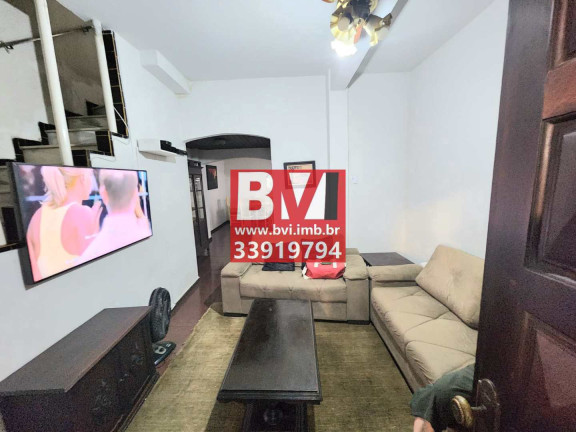 Imagem Casa com 2 Quartos à Venda, 160 m² em Penha - Rio De Janeiro