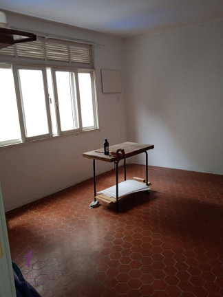 Imagem Casa com 7 Quartos à Venda, 300 m² em Rio De Janeiro Imagem Casa com 7 Quartos à Venda, 300 m² em Rio De Janeiro