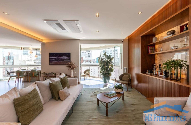 Apartamento com 3 Quartos à Venda, 210 m² em Planalto Paulista - São Paulo