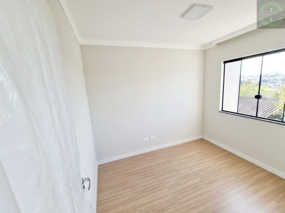 Imagem Sobrado com 3 Quartos à Venda, 95 m² em Oficinas - Ponta Grossa Imagem Sobrado com 3 Quartos à Venda, 95 m² em Oficinas - Ponta Grossa