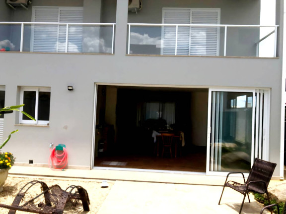 Imagem Casa com 3 Quartos à Venda, 300 m² em São João Da Boa Vista Imagem Casa com 3 Quartos à Venda, 300 m² em São João Da Boa Vista
