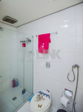 Imagem Imóvel com 3 Quartos à Venda, 207 m² em Menino Deus - Porto Alegre