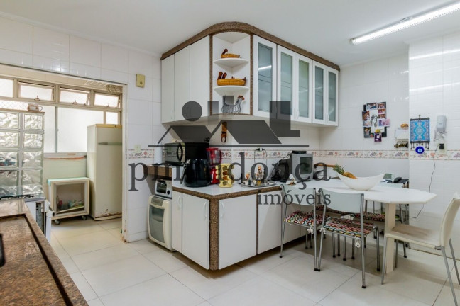 Imagem Apartamento com 4 Quartos à Venda, 180 m² em Higienópolis - São Paulo Imagem Apartamento com 4 Quartos à Venda, 180 m² em Higienópolis - São Paulo