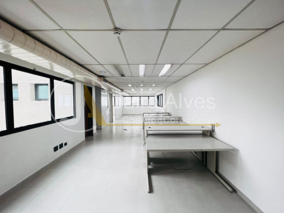 Imóvel Comercial à Venda, 95 m² em Cerqueira César - São Paulo