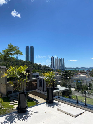Imagem Casa de Condomínio com 4 Quartos à Venda, 432 m² em Barra - Balneário Camboriú