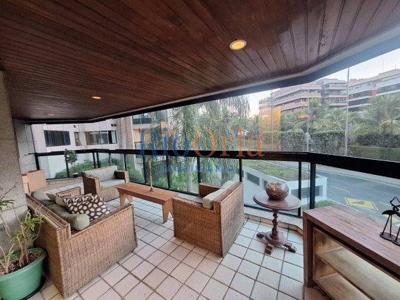 Apartamento com 4 Quartos à Venda, 200 m² em Barra Da Tijuca - Rio De Janeiro
