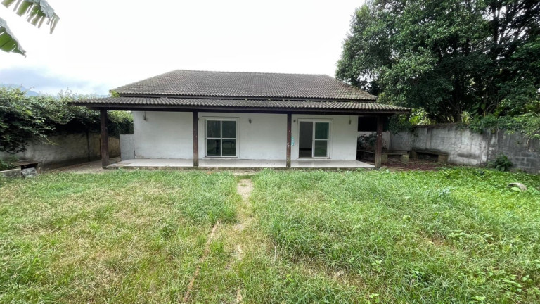 Imagem Casa com 3 Quartos à Venda, 2.450 m² em Vargem Grande - Rio De Janeiro Imagem Casa com 3 Quartos à Venda, 2.450 m² em Vargem Grande - Rio De Janeiro