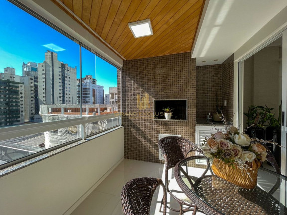 Apartamento com 2 Quartos à Venda, 110 m² em Centro - Balneário Camboriú