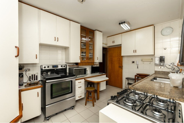 Imagem Apartamento com 3 Quartos à Venda, 151 m² em Vila Nova Conceição - São Paulo
