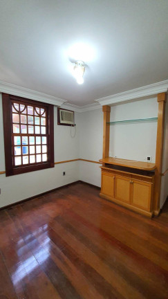 Imagem Casa de Condomínio com 3 Quartos à Venda, em Parque Califórnia - Campos Dos Goytacazes Imagem Casa de Condomínio com 3 Quartos à Venda, em Parque Califórnia - Campos Dos Goytacazes