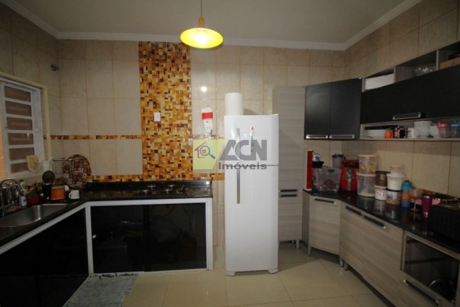 Imagem Sobrado com 4 Quartos à Venda, 210 m² em Parque Franceschini - Sumaré