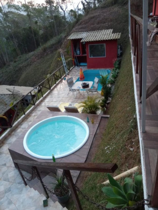 Imagem Casa com 3 Quartos à Venda, 295 m² em Prata - Teresópolis Imagem Casa com 3 Quartos à Venda, 295 m² em Prata - Teresópolis