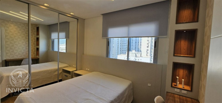 Imagem Apartamento com 4 Quartos à Venda, 156 m² em Centro - Balneário Camboriú Imagem Apartamento com 4 Quartos à Venda, 156 m² em Centro - Balneário Camboriú