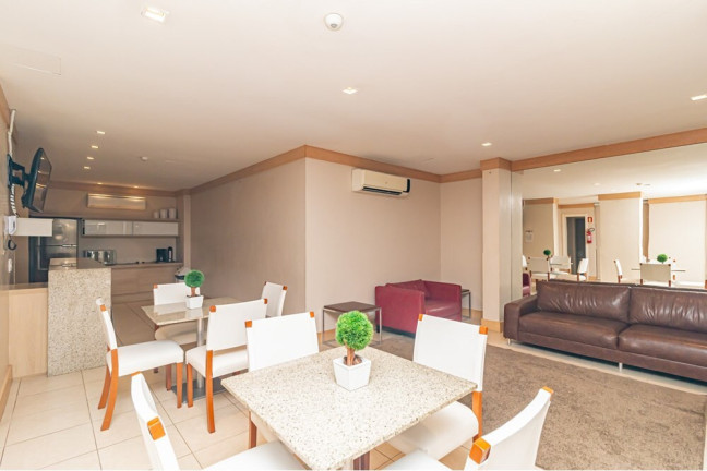 Imagem Apartamento com 3 Quartos à Venda, 84 m² em Passo Da Areia - Porto Alegre