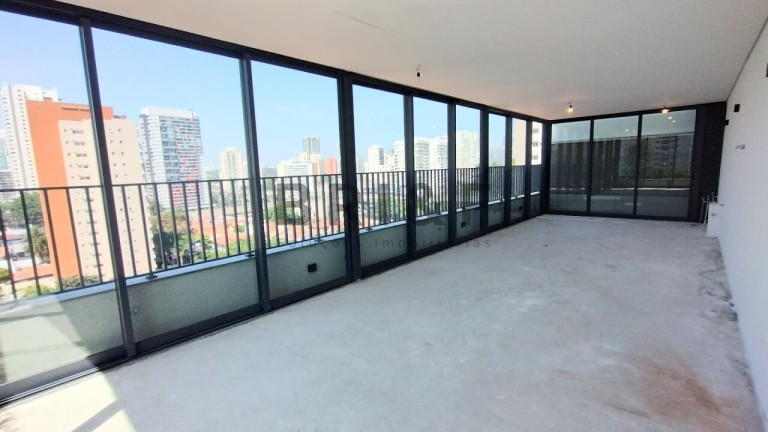 Apartamento com 3 Quartos à Venda, 170 m² em Brooklin - São Paulo