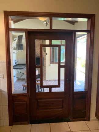 Imagem Casa com 3 Quartos à Venda, 250 m² em Horto Florestal - Ubatuba